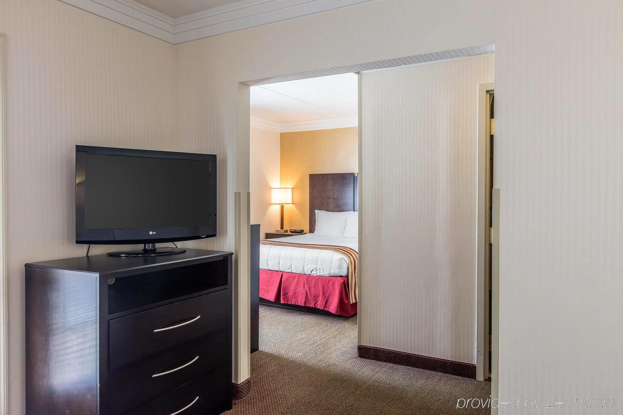 Clarion Inn And Suites Gatlinburg